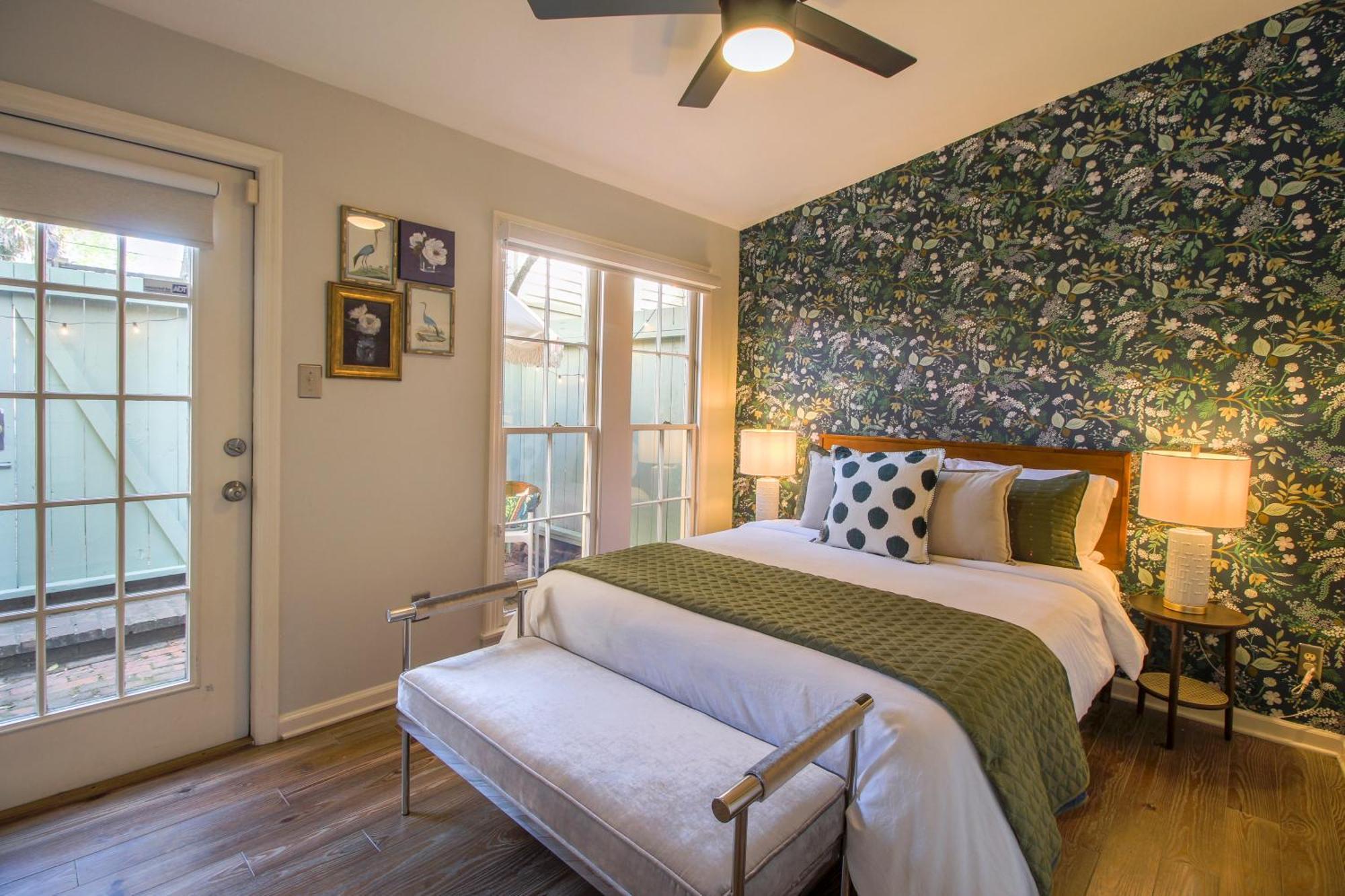 Apartmán Private Patio Retreat In Charming Downtown Savannah Exteriér fotografie